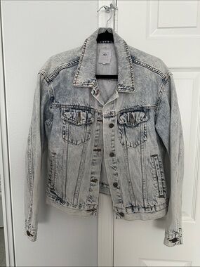 Rip Curl Light Acid Wash Blue Denim Jacket